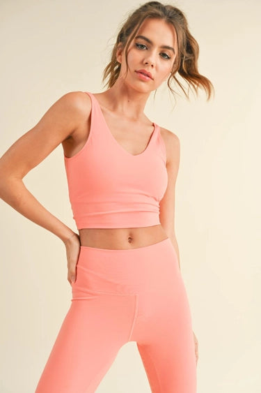 Aligned Cropped Tank Top