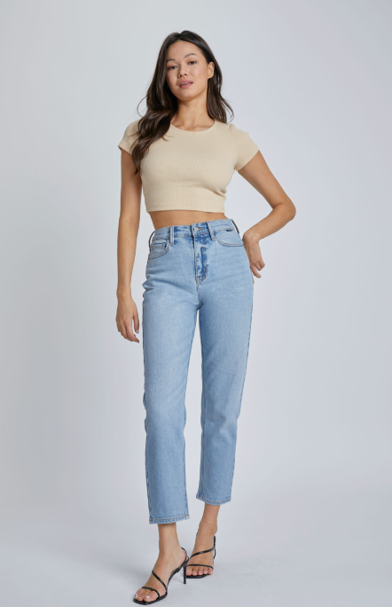 Sandra High Rise Mom Jean